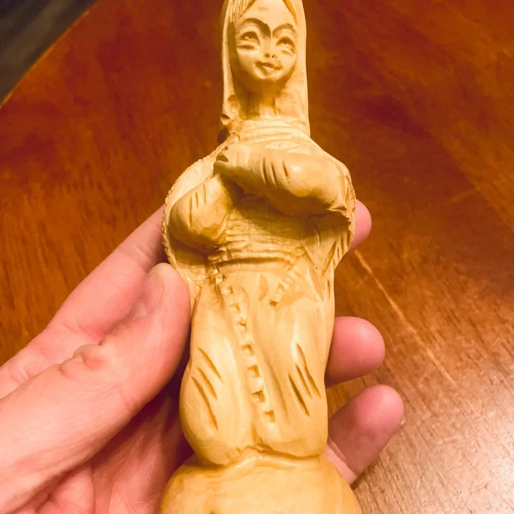 3 Vintage Hand Carved Olive Wood Statues - Picture 5 of 6